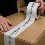 Брендований скотч 144 мм x 50 м (Друк 3 кольори / 3+1)